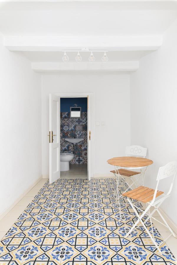 Chic, Stylish Traditional Townhouse With Terrace - St. Paul'S Bay Exteriör bild